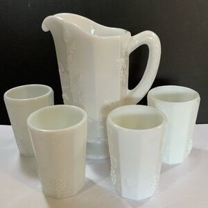 Westmorland Pitcher and 4 Tumblers Panel Grape and Leaves Milk Glass #40